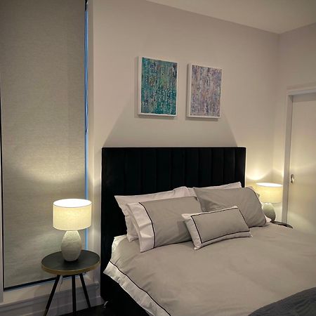 City Style Apartment Wellington Exterior photo